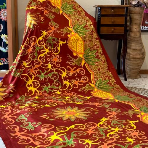 Kain Batik Tulis Motif Rusa Berjubah Ampiek