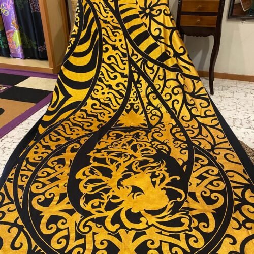 Kain Batik Tulis Motif Rusa Berkalung Prada