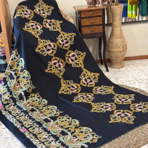 Kain Batik Tulis Motif Rusa Belantara