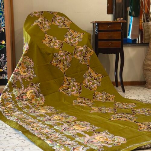 Kain Batik Tulis Motif Rusa Belantara