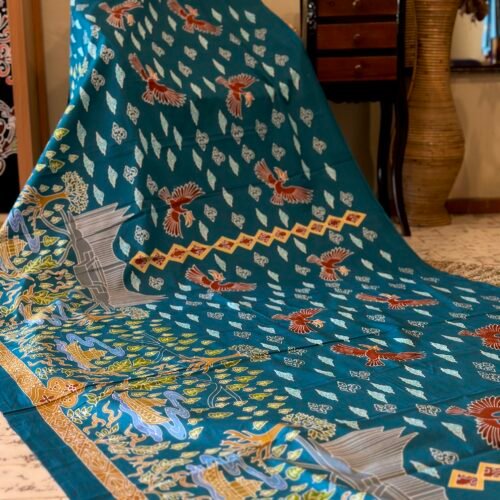 Kain Batik Tulis Motif Akar Nusantara